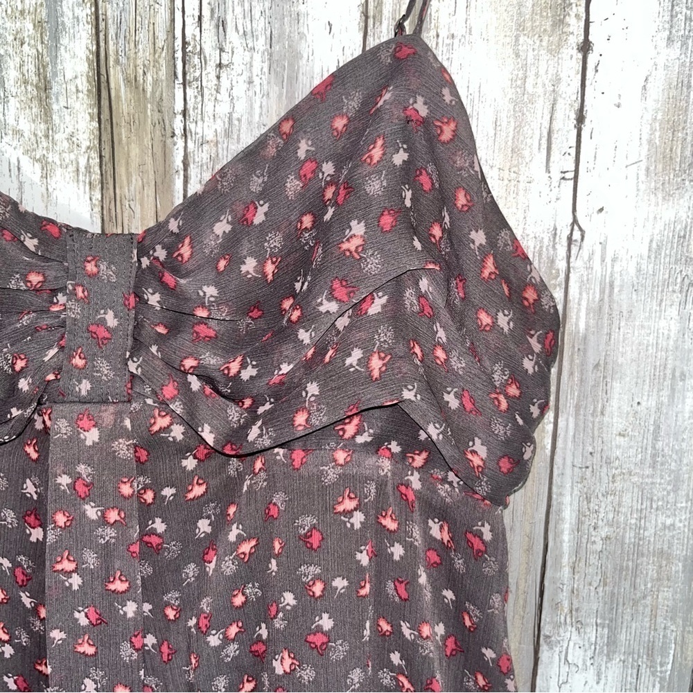 American Eagle Floral Y2K Style Tank - Picture 2 of 5